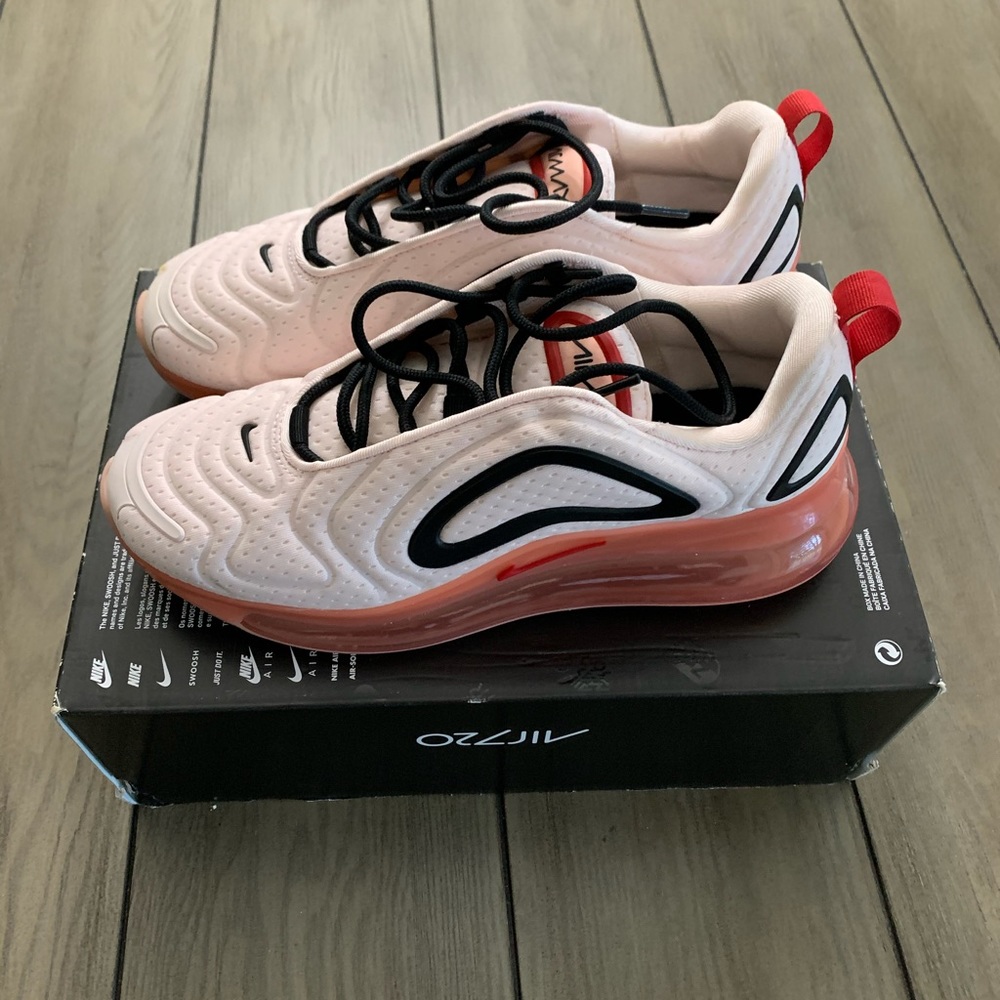 Women’s Nike Air Max 720
